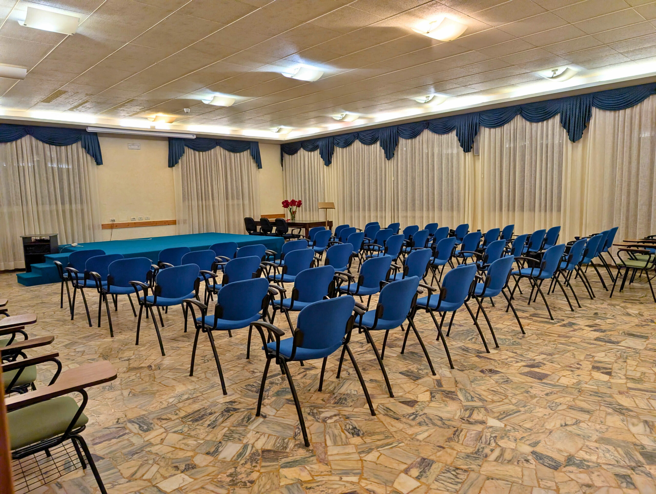 fa346bf0-51fd-4c0f-947a-4da418ec9209